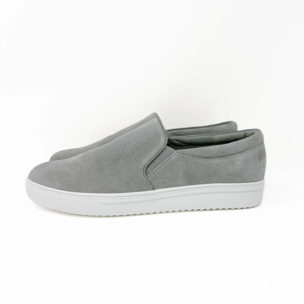 Blondo Gracie Suede Slip on Sneaker Waterproof Shoes - Picture 3 of 9